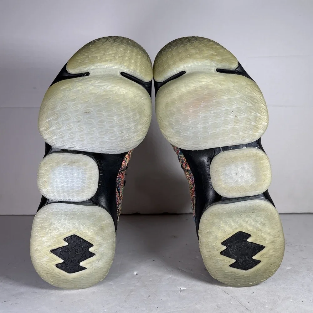 Size 5Y Nike LeBron 15 Four Horsemen (GS)‎ Sneakers 922811-901